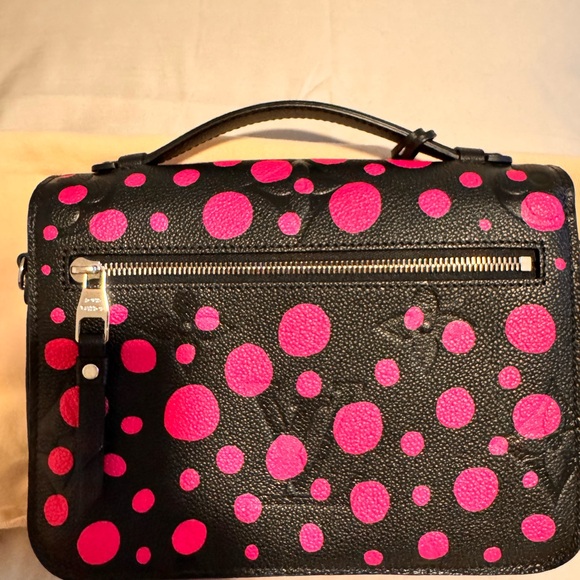 Louis Vuitton Black and Pink Crossbody Bag - Picture 7 of 16